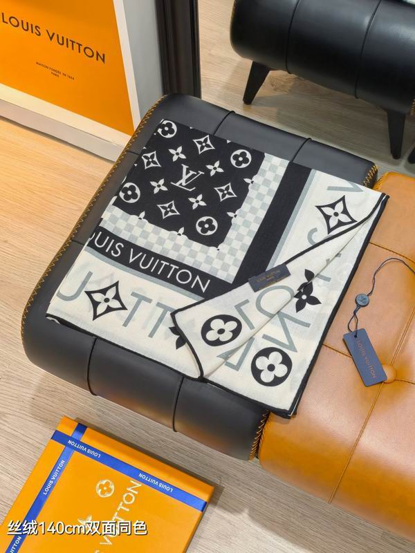 LV Scarf 140X140cm 70%羊绒30%真丝 E08 (6)