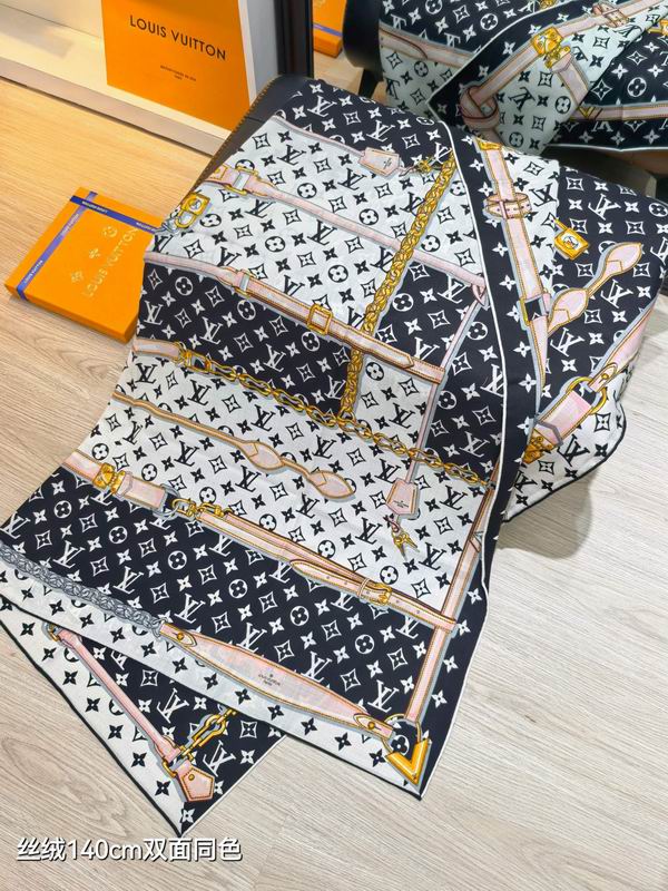 LV Scarf 140X140cm 70%羊绒30%真丝 E21 (6)