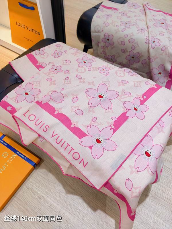 LV Scarf 140X140cm 70%羊绒30%真丝 E43 (13)
