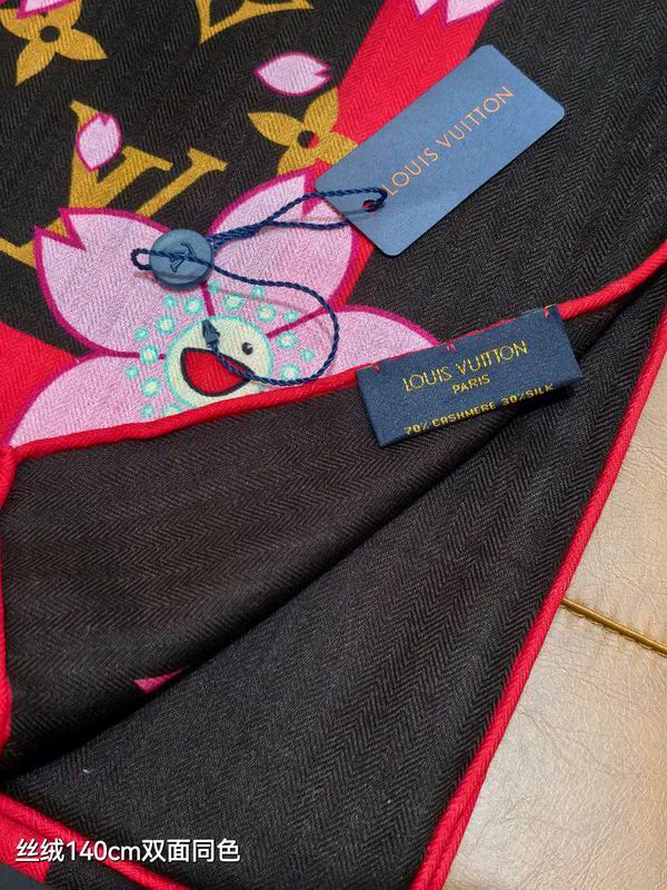 LV Scarf 140X140cm 70%羊绒30%真丝 E43 (3)