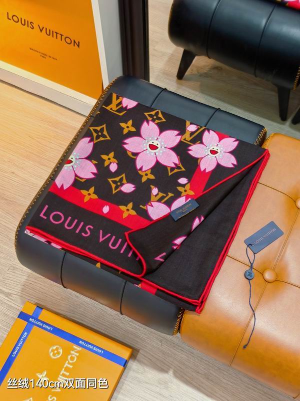 LV Scarf 140X140cm 70%羊绒30%真丝 E43 (4)