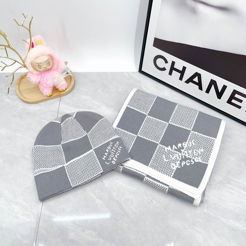 LV Scarf hat dx (40)