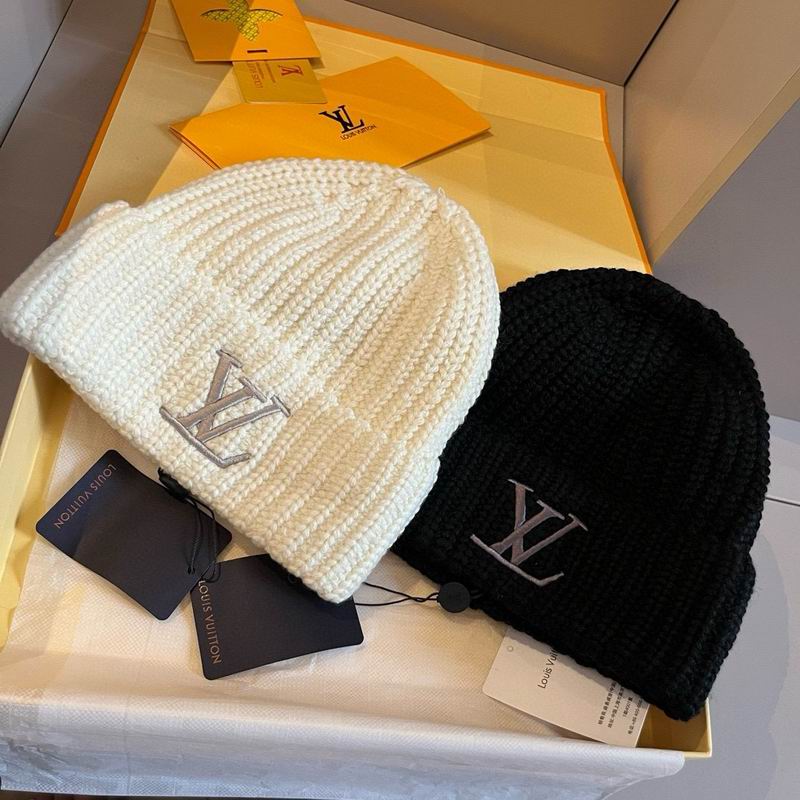 LV hat dx (1345)
