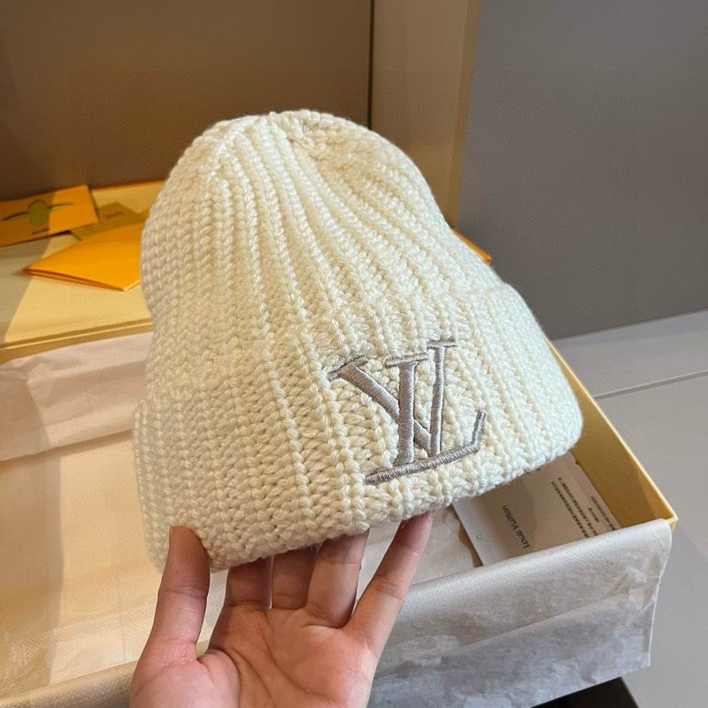 LV hat dx (1352)