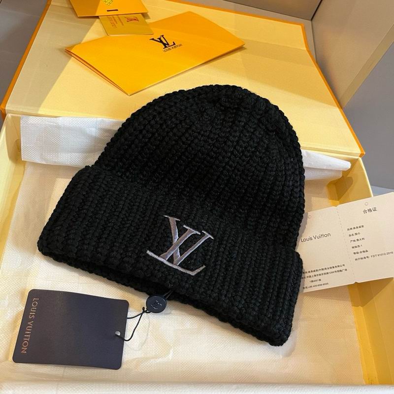 LV hat dx (1355)