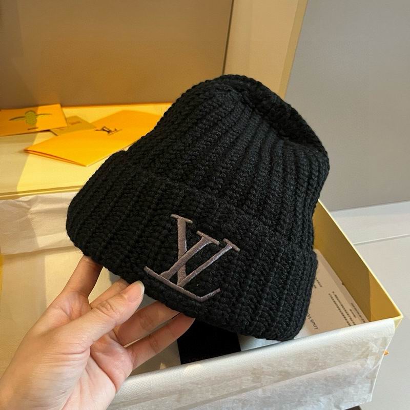 LV hat dx (1356)