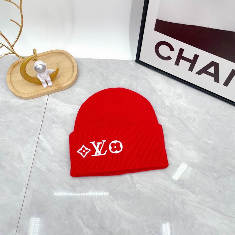 LV hat dx (1513)