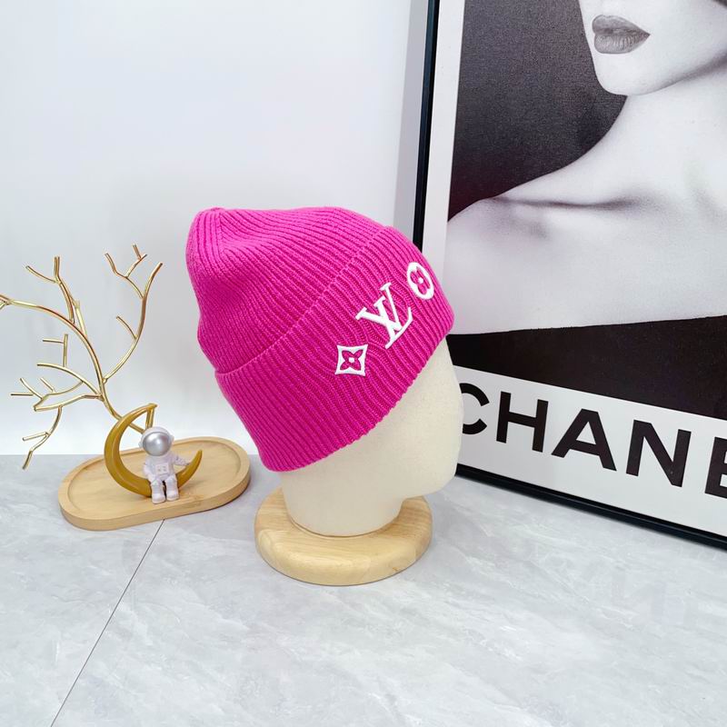 LV hat dx (1537)