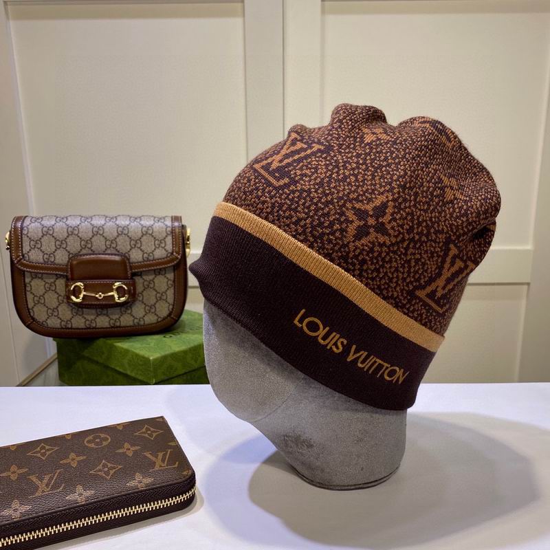 LV hat dx (1616)