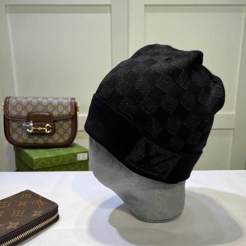 LV hat dx (2089)