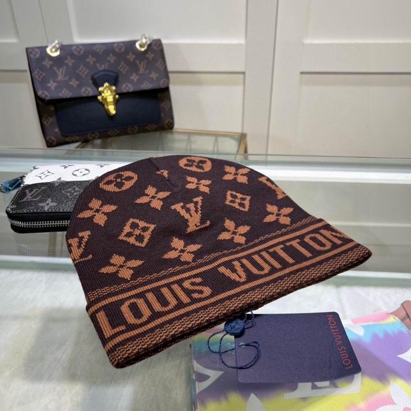 LV hat dx (2107)
