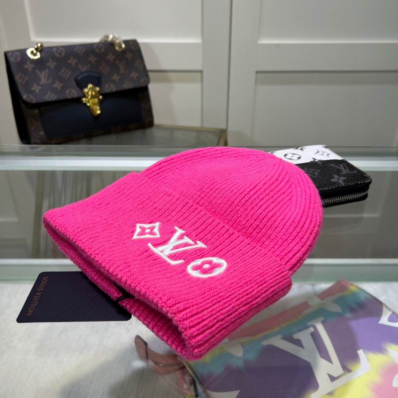 LV hat dx (2217)