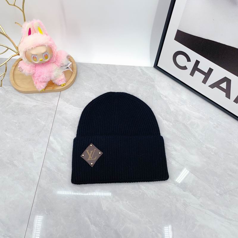 LV hat dx (3391)