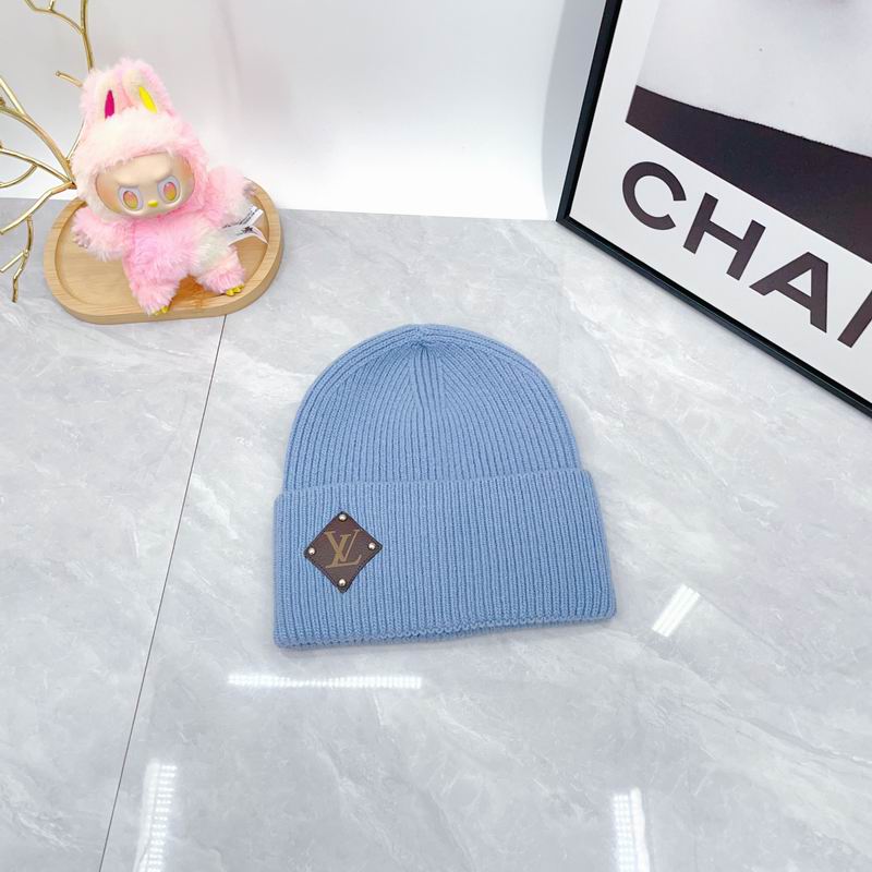 LV hat dx (3409)