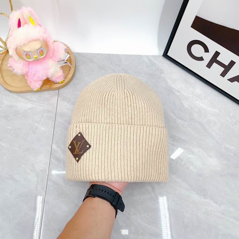 LV hat dx (3415)