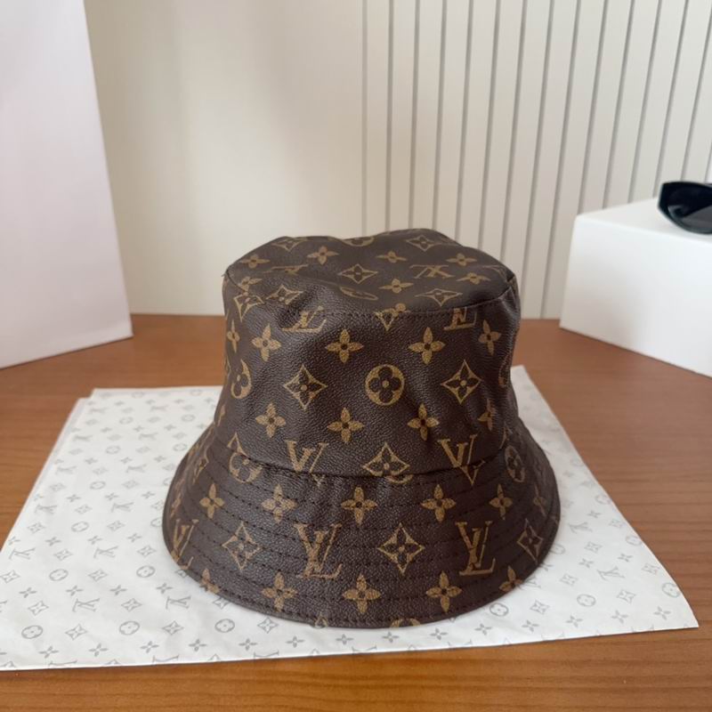 LV hat dx (685)