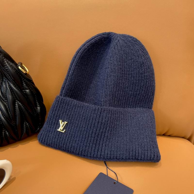LV hat dx (745)