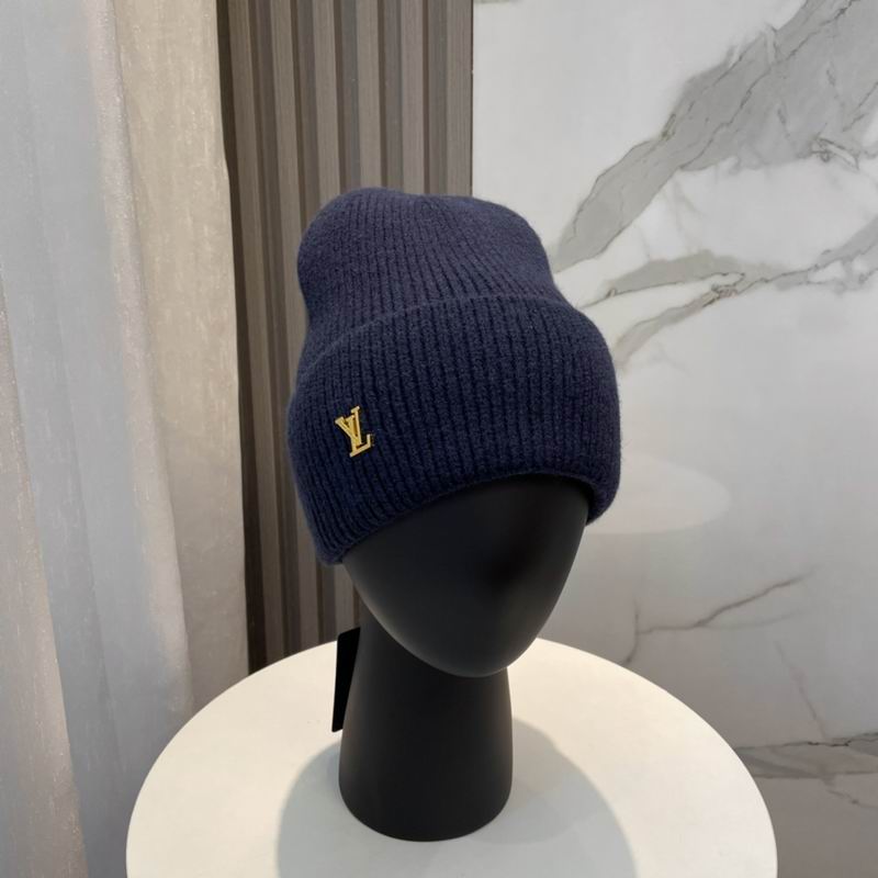 LV hat dx (749)