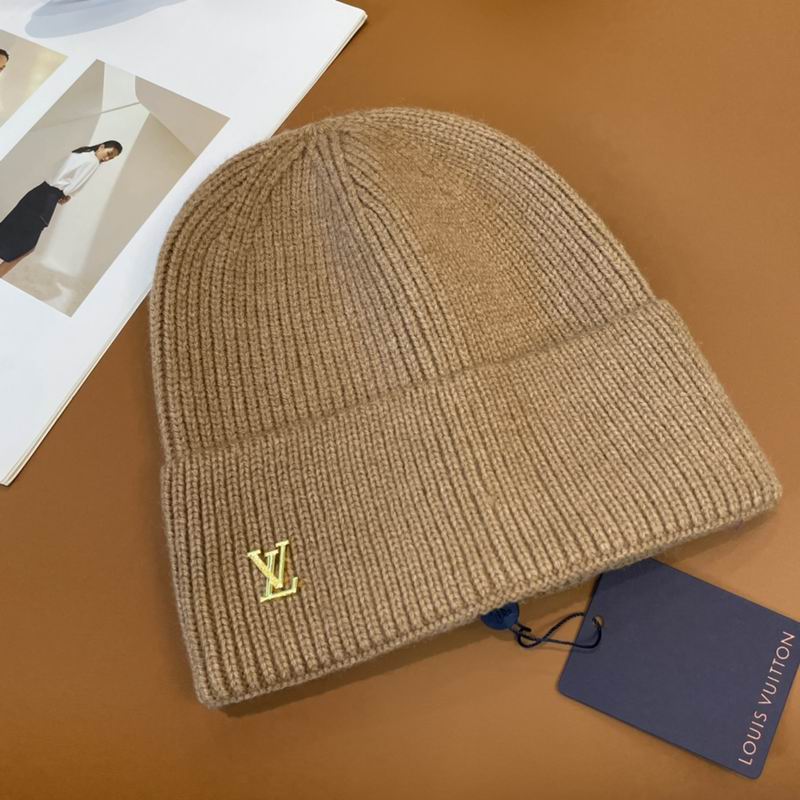 LV hat dx (752)