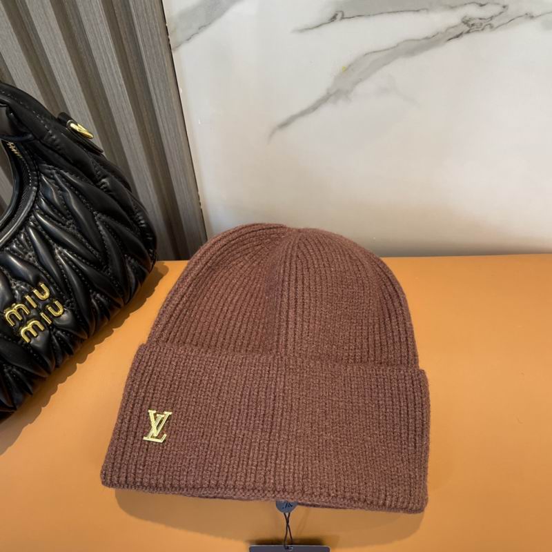 LV hat dx (760)