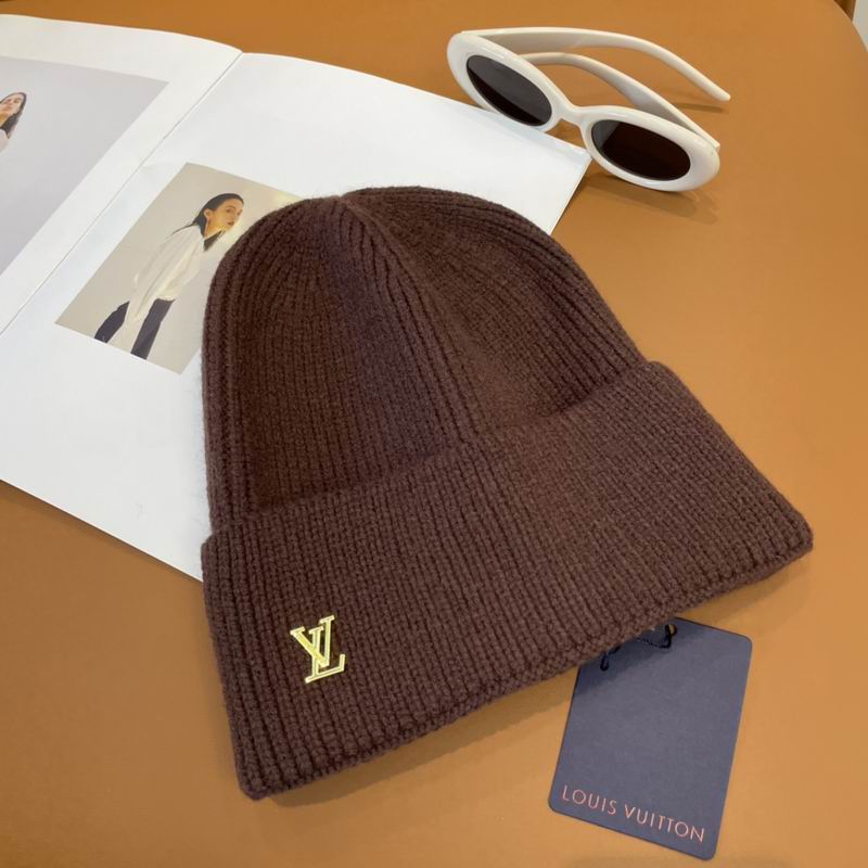 LV hat dx (762)