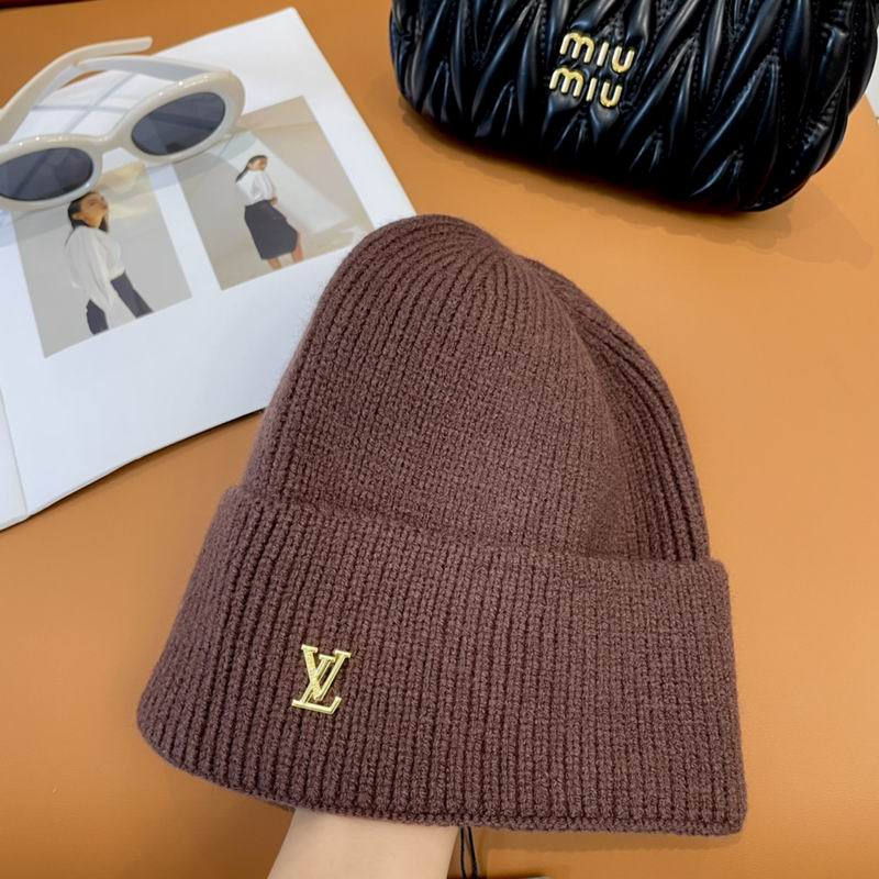 LV hat dx (766)