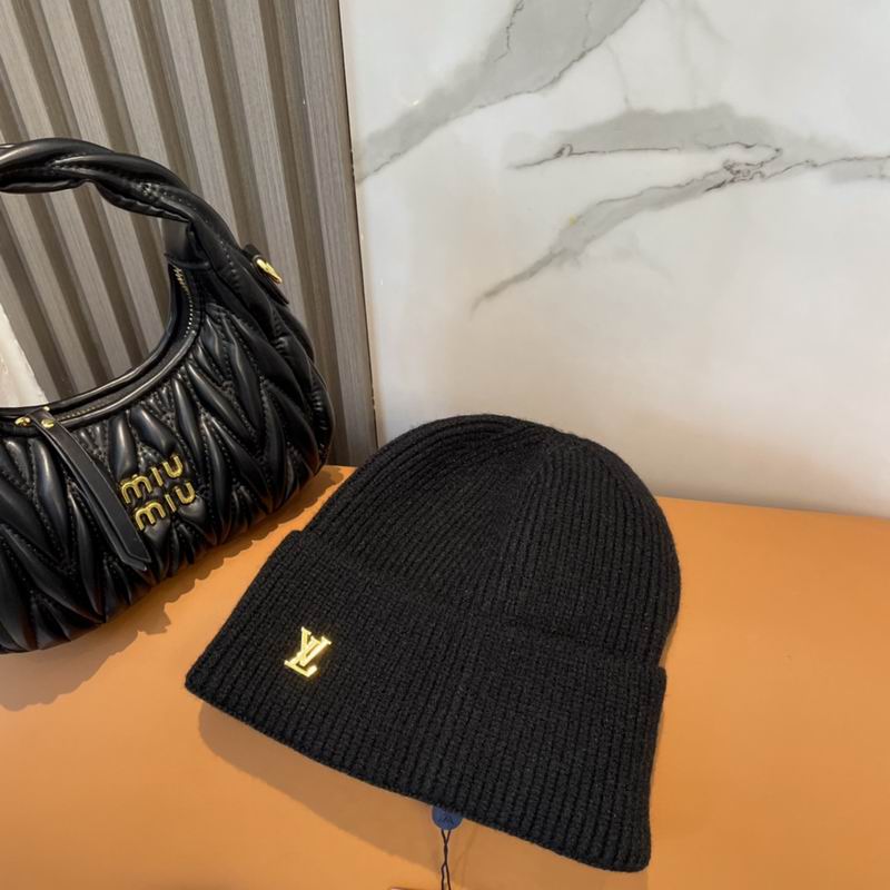LV hat dx (769)