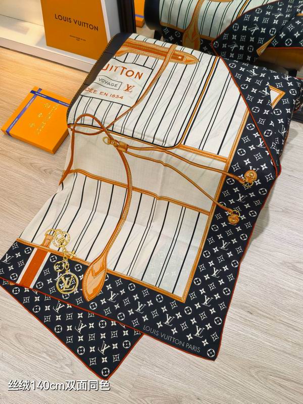 LV scarf 140X140cm 70%羊绒30%真丝 E15 (14)