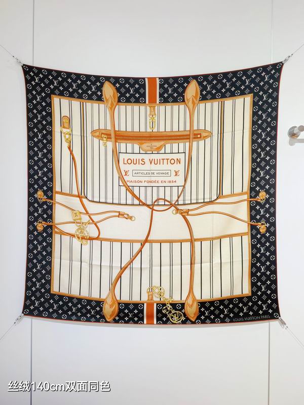 LV scarf 140X140cm 70%羊绒30%真丝 E15 (16)