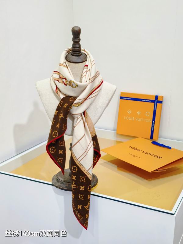 LV scarf 140X140cm 70%羊绒30%真丝 E15 (2)