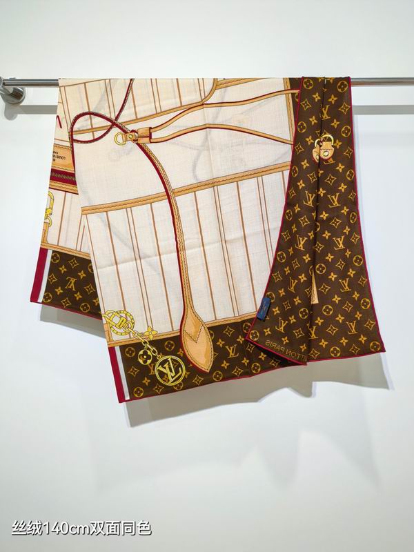LV scarf 140X140cm 70%羊绒30%真丝 E15 (3)