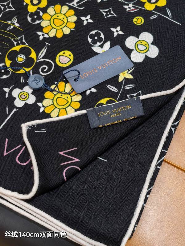 LV scarf 140X140cm 70%羊绒30%真丝 E48 (4)