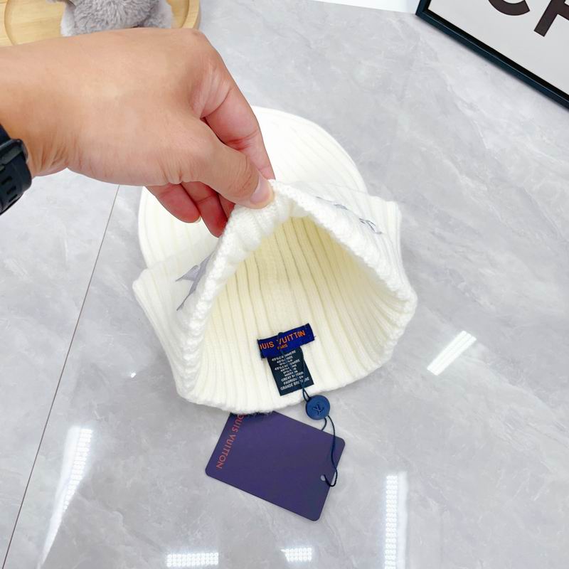 LV scarf hat dx (100)