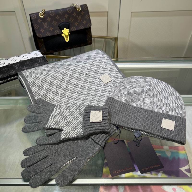 LV scarf hat gloves dx (2)