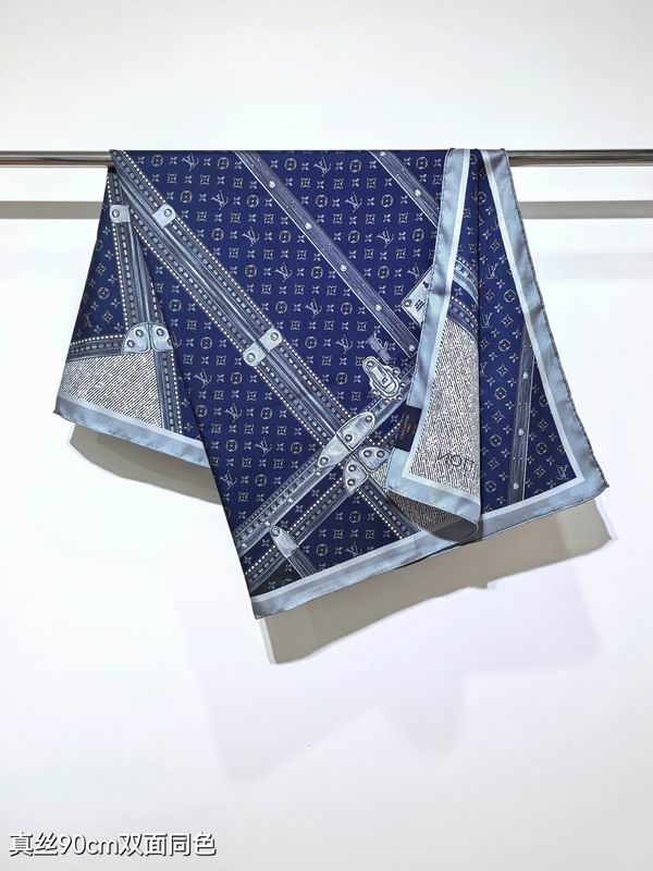 LV silk Scarf 90X90cm E17 (3)