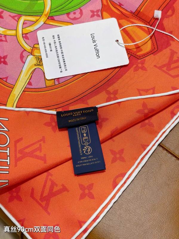 LV silk Scarf 90X90cm E18 (13)
