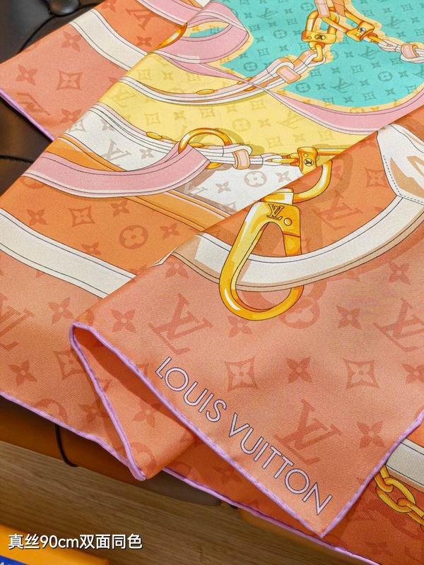 LV silk Scarf 90X90cm E18 (5)