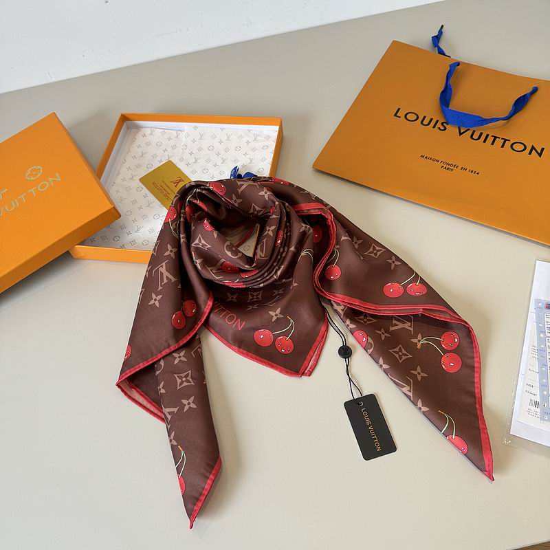LV silk Scarf 90X90cm hm (153)
