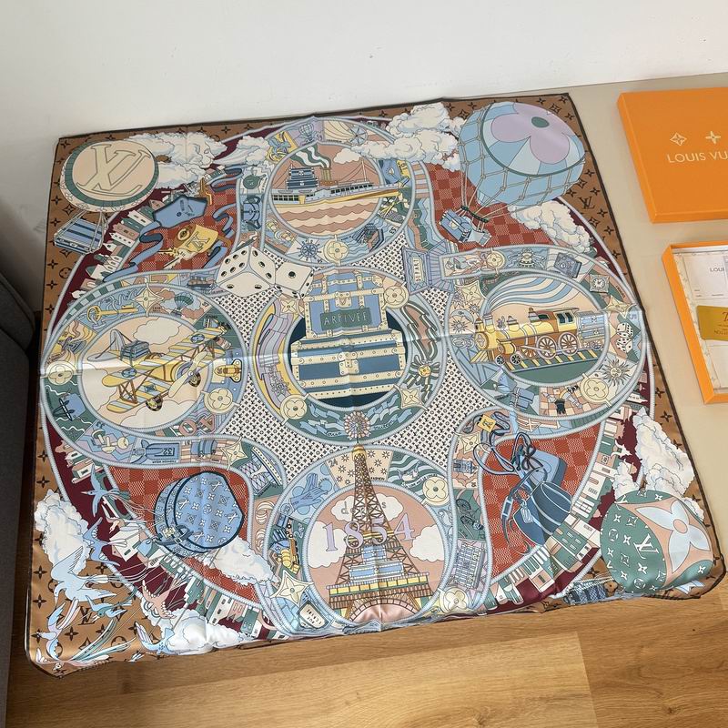 LV silk Scarf 90X90cm hm (174)