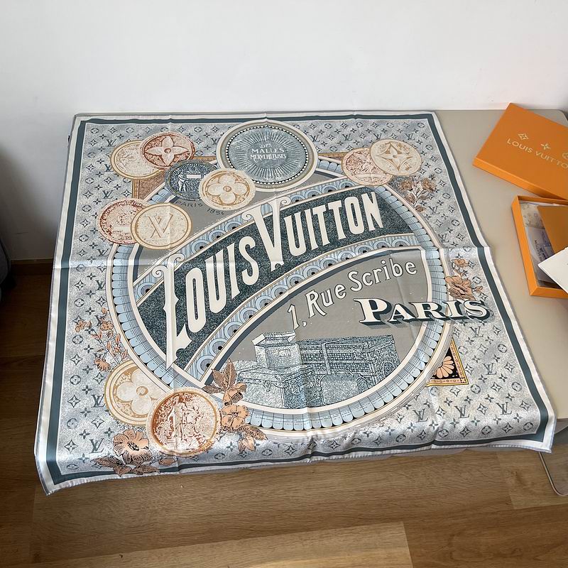 LV silk Scarf 90X90cm hm (184)
