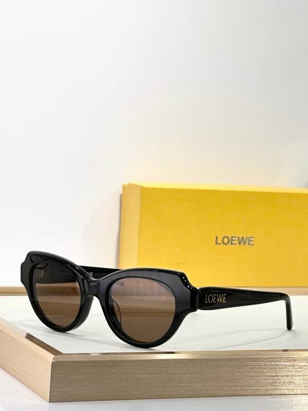 Loewe Glasses 08smh38 (4)