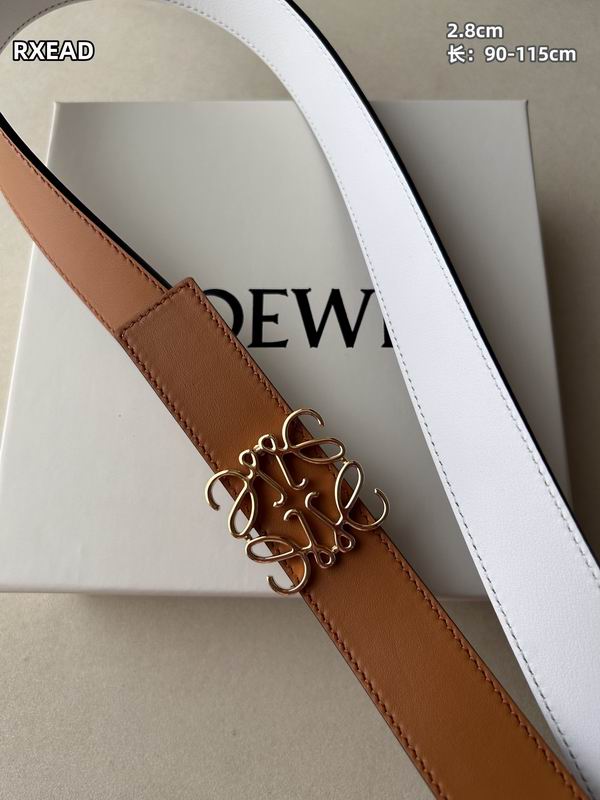 Loewe belt 28mmX90-115cm 8L (30)