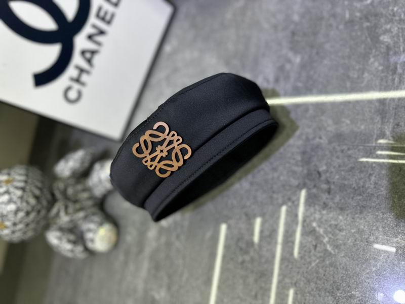 Loewe beret dx (18)