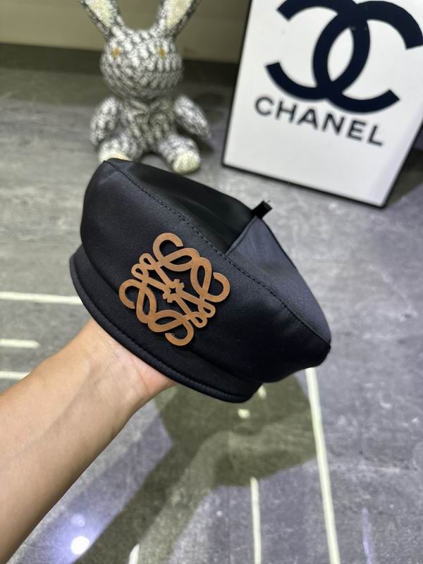 Loewe beret dx (19)