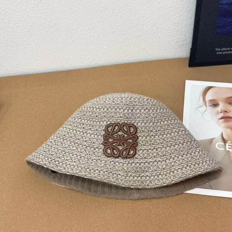 Loewe hat dx (136)