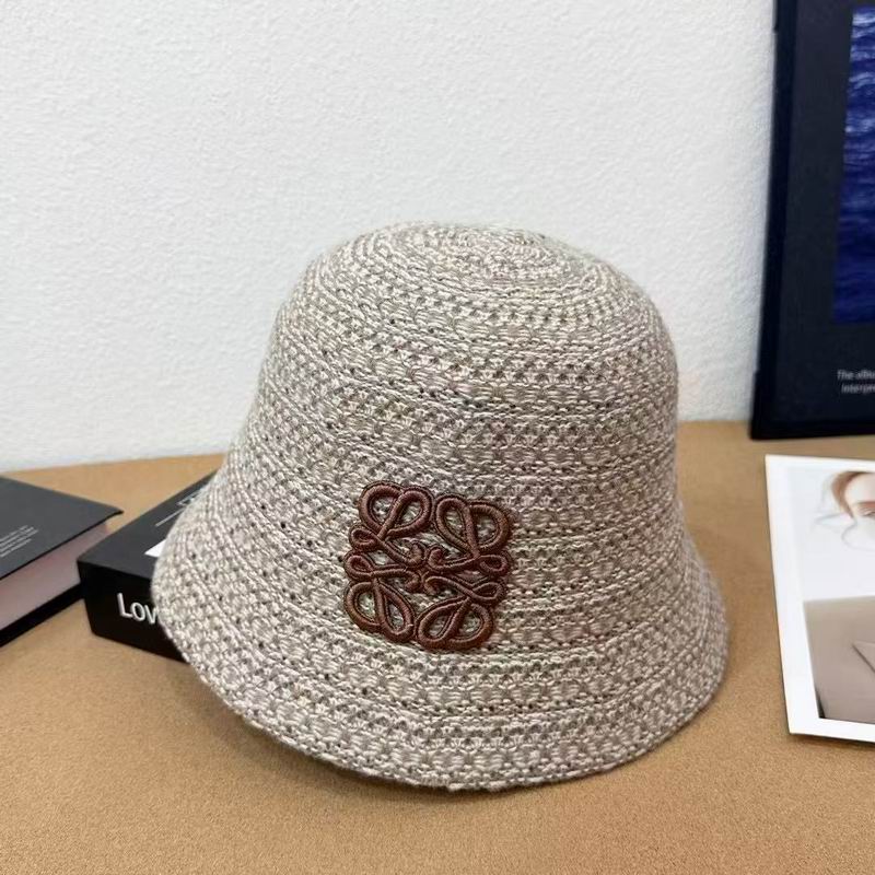 Loewe hat dx (138)