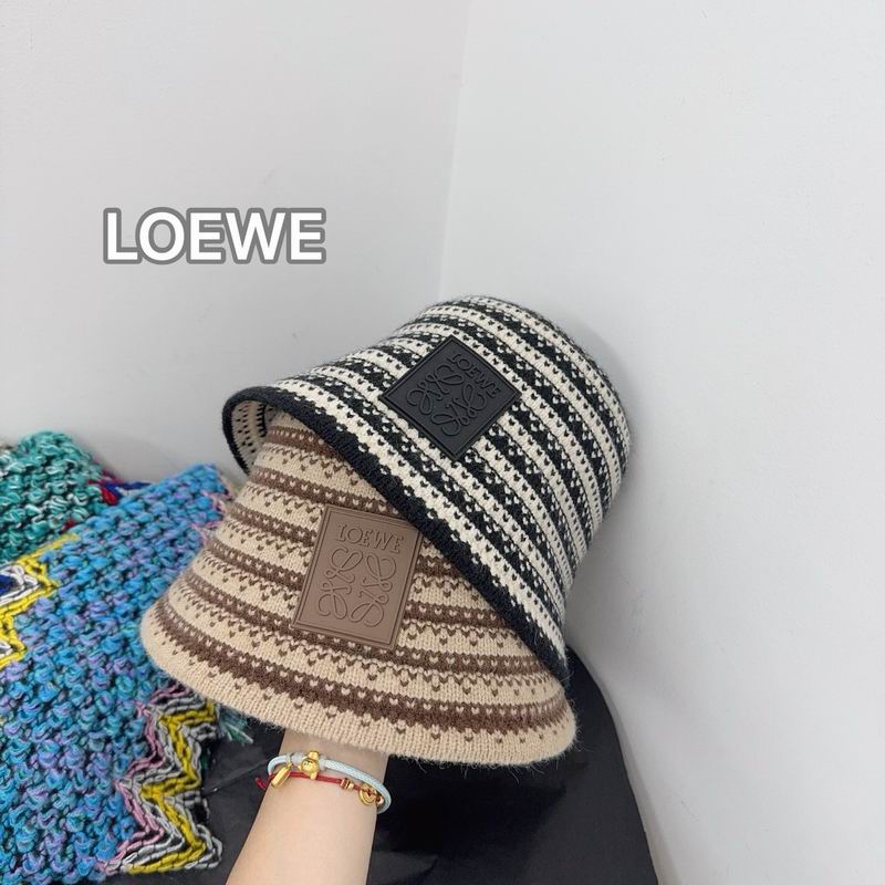 Loewe hat dx (230)