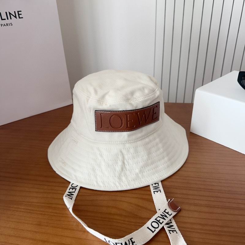 Loewe hat dx (600)