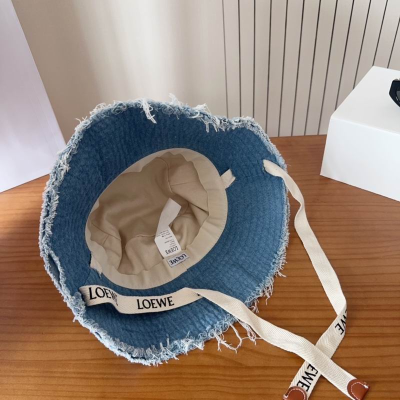 Loewe hat dx (637)