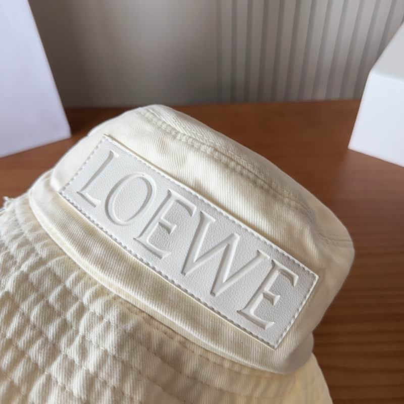 Loewe hat dx (645)